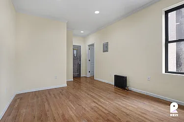 Rented by REZI