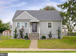 309 Salem Ave, Bellmawr, NJ 08031