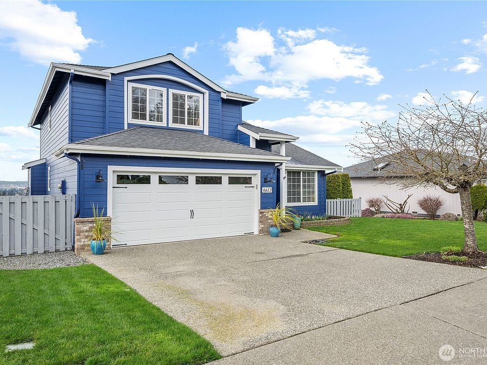 1st image of 8612 76th Avenue NE