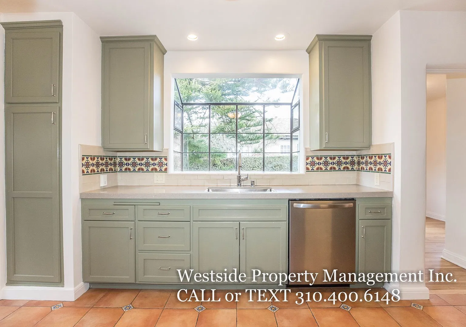 Spanish Style 2BD/2BA + Coverted Garage — Photo 4