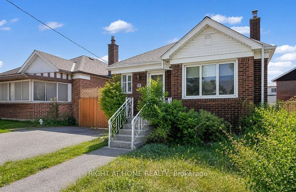 2 bed, $2,400 — Photo 2