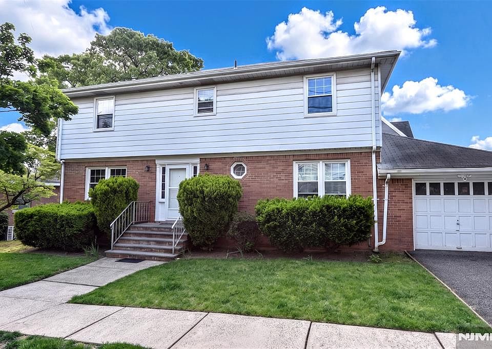 1st image of 84 Burton Ave