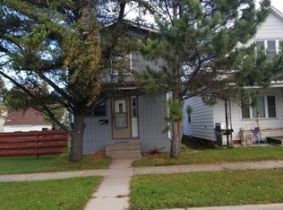 322 2nd St SW, Chisholm, MN 55719