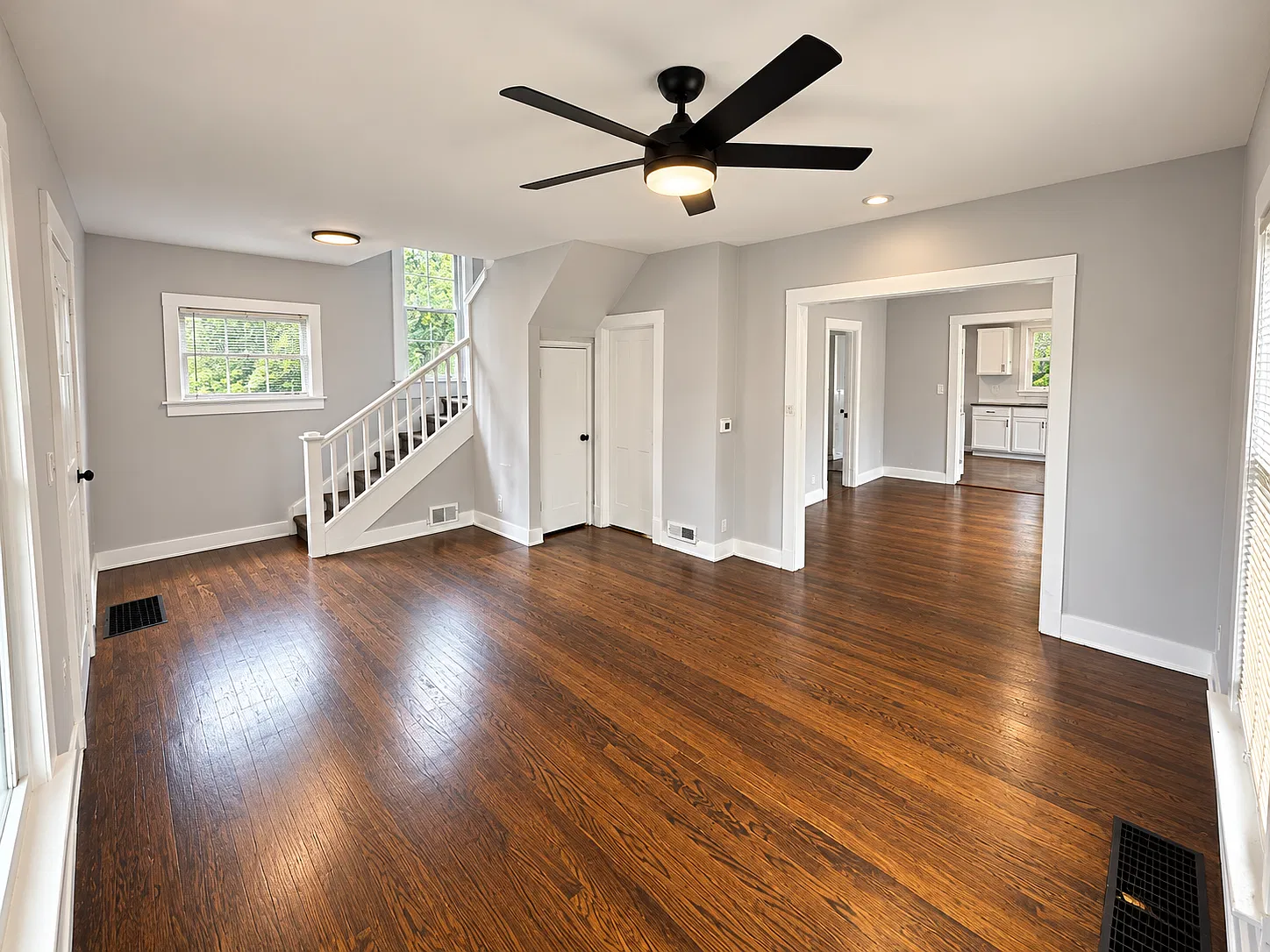 2 bed, 1321 sqft, $1,550 — Photo 4