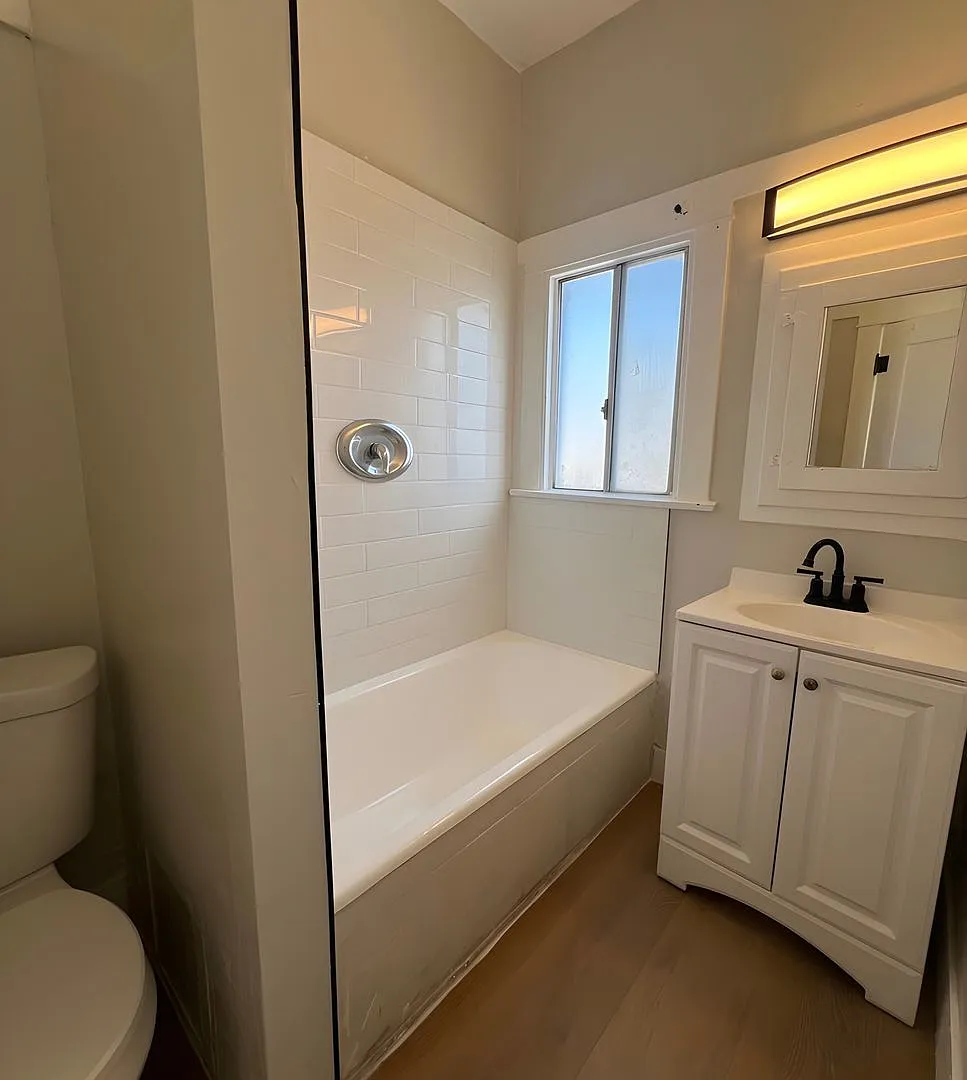 Studio, 1.0 bath, $1,450 — Photo 4