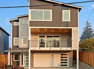 22013 90th Ave W, Edmonds, WA 98026