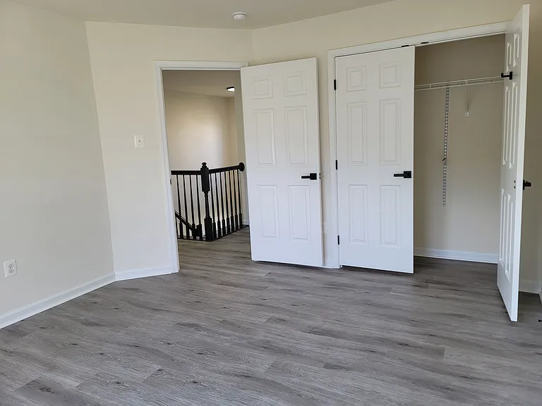 1808 Whispering Meadow Ct — Photo 34