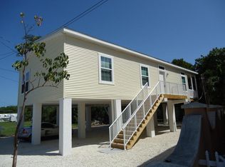 565 82nd St, Marathon, FL 33050