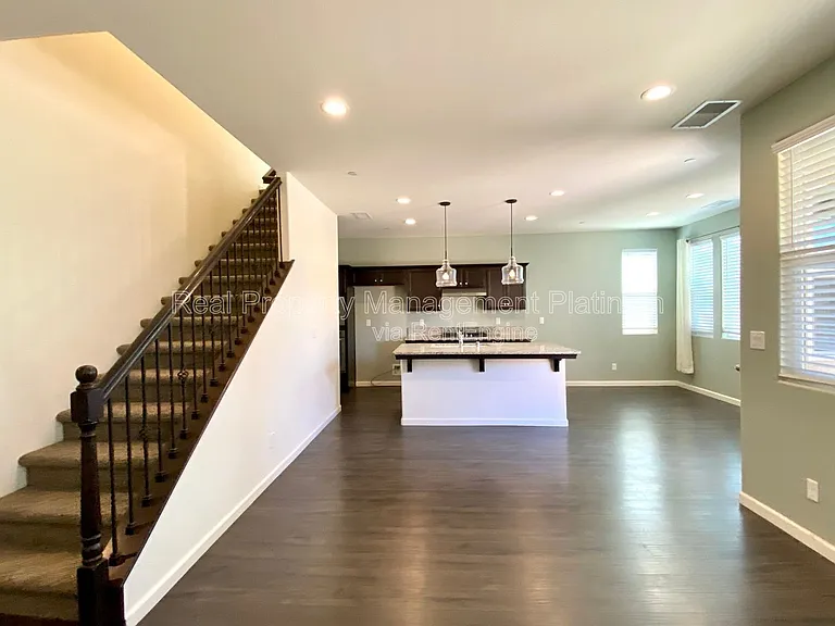 2534 Mustang Dr — Photo 15