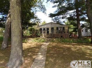 6834 Ridge Rd, Harrison, MI 48625