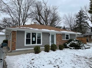 383 Oswego St, Park Forest, IL 60466