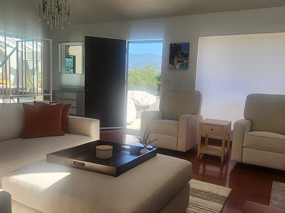 3rd image of 4796 Calle Camarada