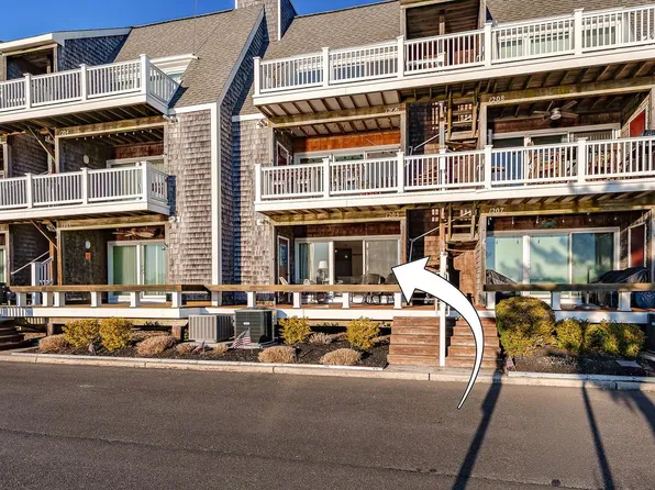 1205 Harbour Cv S, Somers Pt, NJ 08244