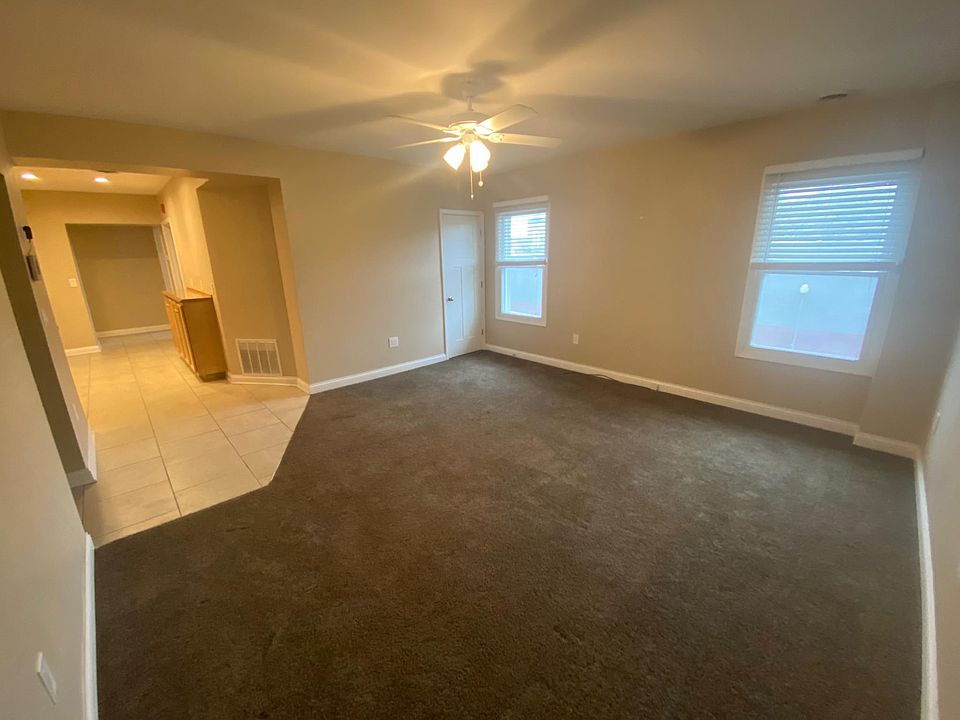 1st image of 415 E 3rd St #210