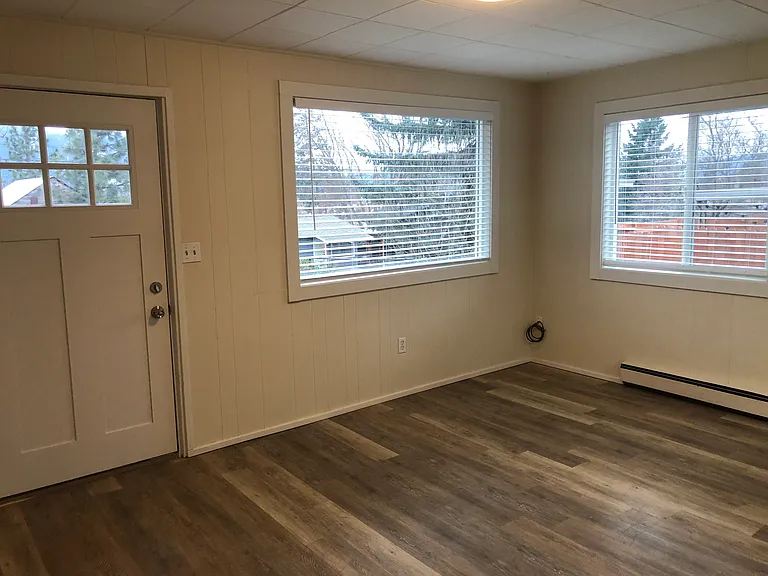 306 W Jefferson St — Photo 9