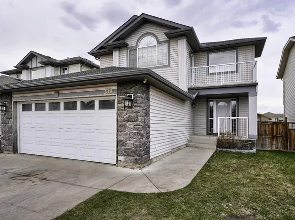 139 Coopers Close SW, Airdrie, AB T4B 2X1