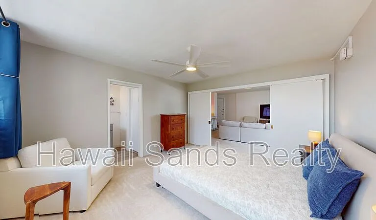 2442 Kuhio Ave #702 — Photo 10