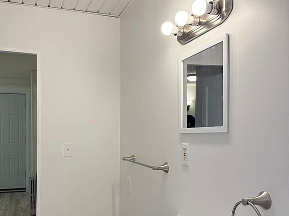 5th image of 16 Leeds St
