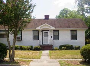 401 N Baldwin Cir, Savannah, GA 31405