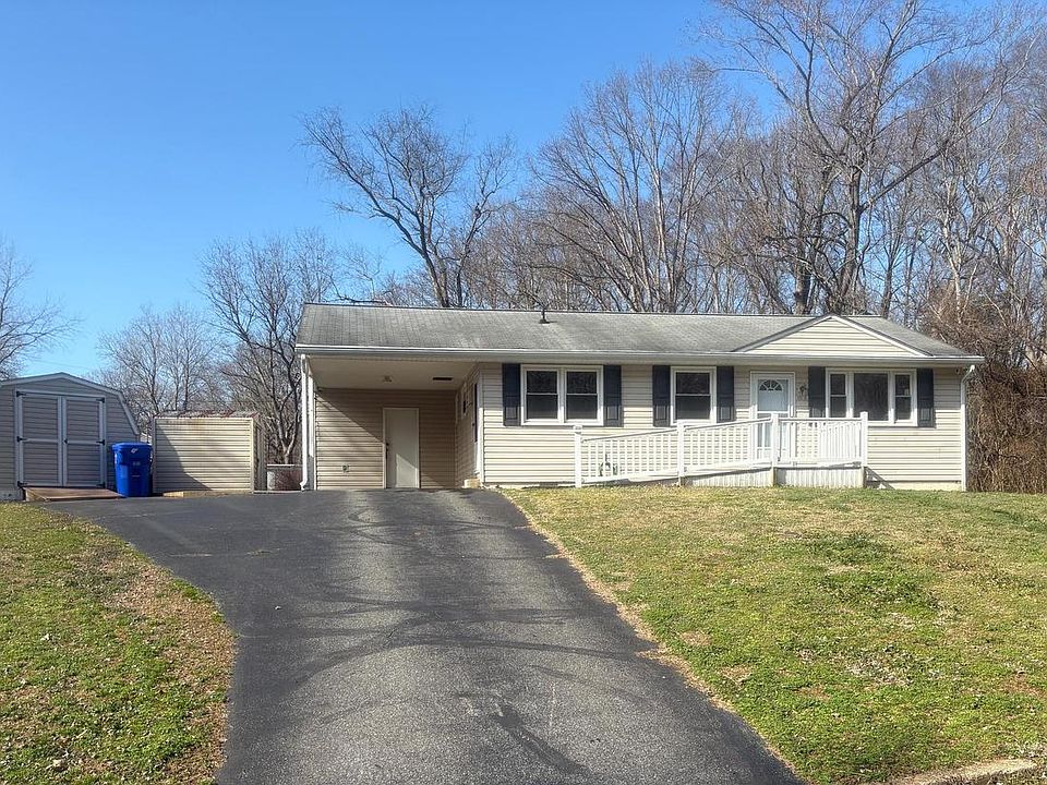 1st image of 3010 Thomas Rd