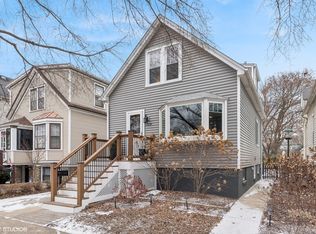 1519 Lee St, Evanston, IL 60202