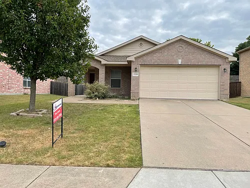 2328 Gabriel Dr Photo 1