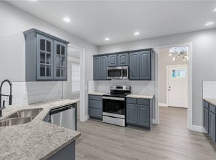 3036 Eaglecrest Cir, Springdale, AR 72762