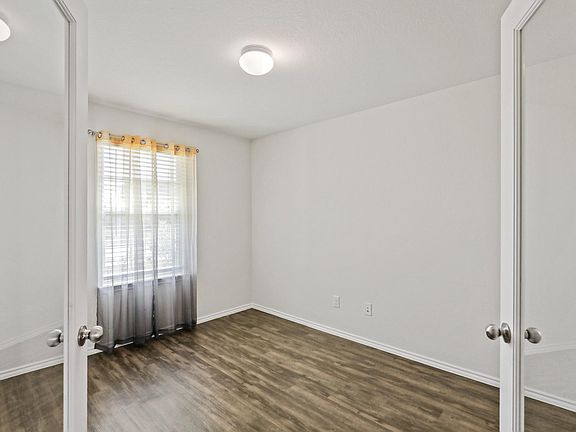 2nd image of 2630 Summer Ln