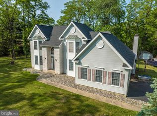 19 Columbus Jobstown Rd, Columbus, NJ 08022