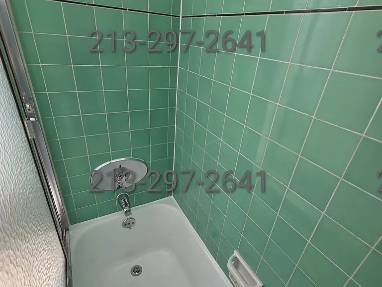 5527 Whitsett Ave #5511C — Photo 20