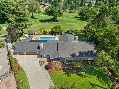 156 Greenway Cir, Medford, OR, 97504