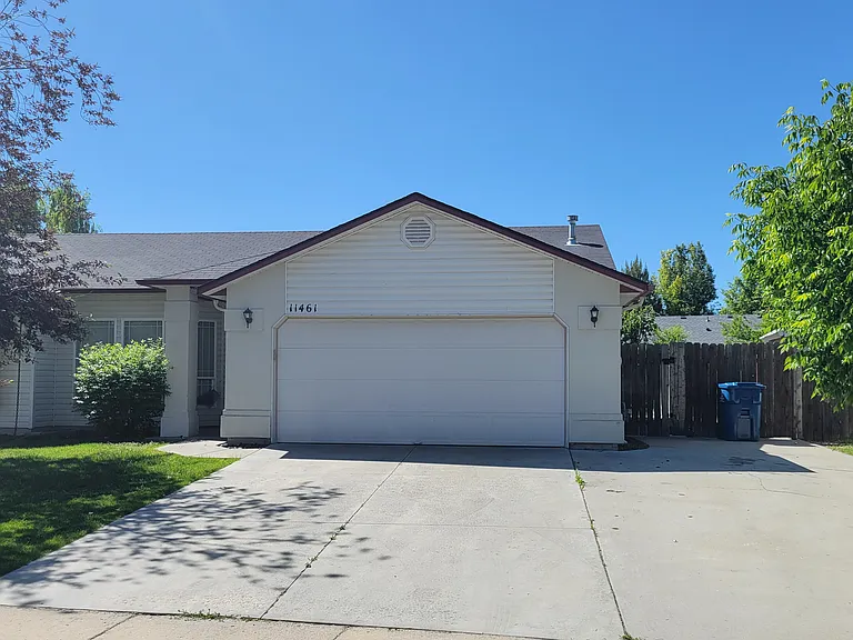 11461 Sanders St — Photo 1