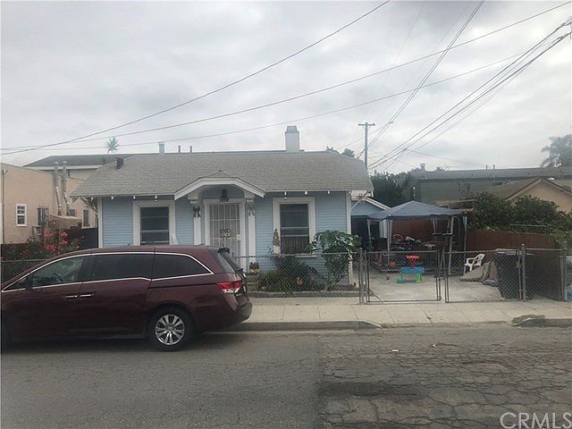 2nd image of 5272 Pine Ave