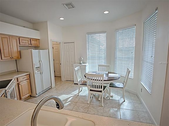 3rd image of 8961 Bridgeport Bay Cir