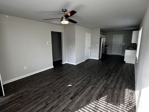 2nd image of 70 Cypress Ct