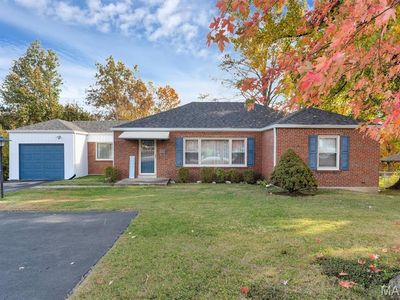 8216 Mackenzie Rd, Saint Louis, MO, 63123