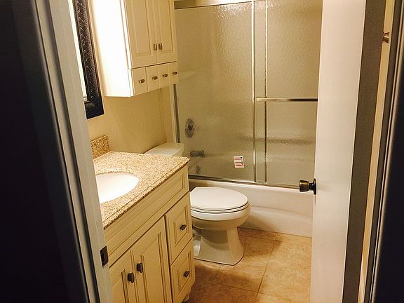 4th image of 178 Morningside Dr #1&2