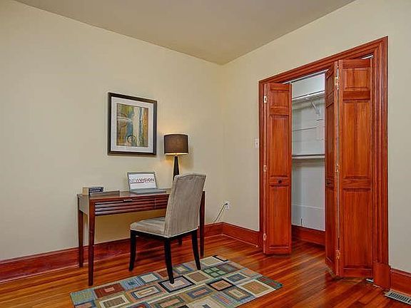 5th image of 1313 E St NE