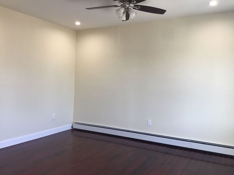 2nd image of 8540 168th St #3