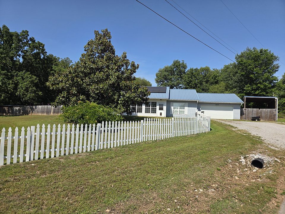 2nd image of 140 Cleghorn Chapel Rd