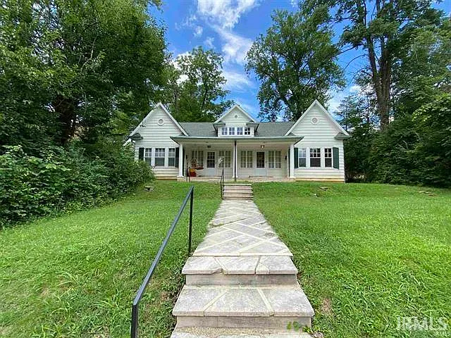 2 bed, 2.0 bath, 1678 sqft, $2,000 — Photo 1