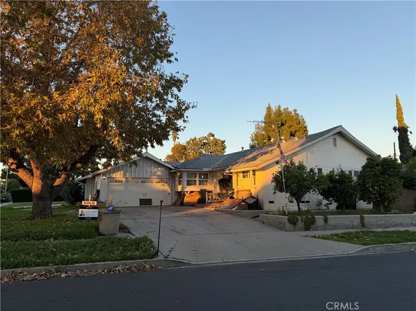 9138 Sophia Ave, North Hills, CA 91343