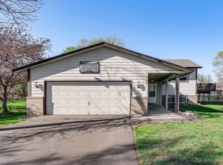 7637 Fairfield Rd, Minneapolis, MN 55444