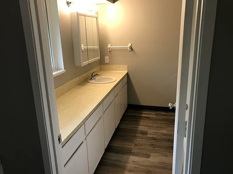 2323 22nd Ave #2 — Photo 9