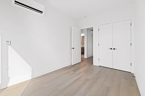 Rented by Living New York | media 7