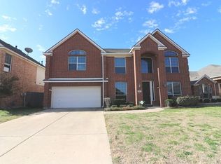 2263 Tawny Owl Rd, Grand Prairie, TX 75052