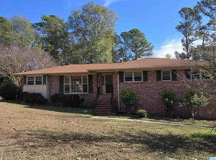 2841 Vestavia Forest Pl, Vestavia Hills, AL 35216