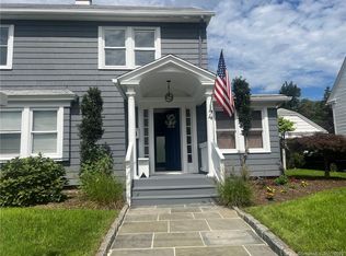 44 Wade St, Bridgeport, CT 06604