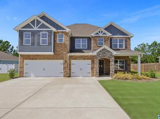 353 Wynlake Dr, Alabaster, AL 35007