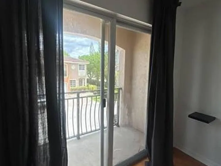 238 SE 2nd Ave #Townhouse 238 — Photo 25